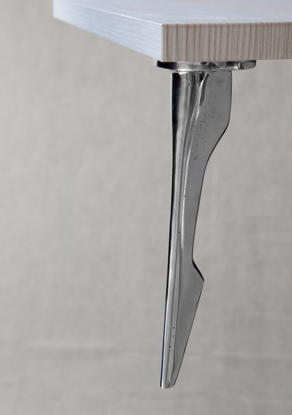 gambe per tavoli bassi in fusione di alluminio Sai design by Mauro Magnano