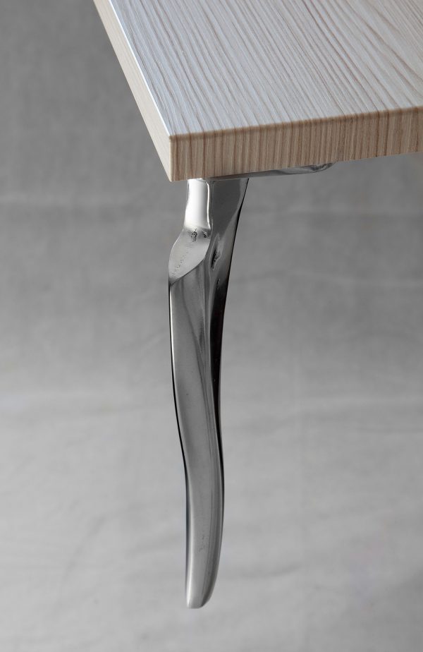 gambe per tavoli bassi in fusione di alluminio Moe design by Mauro