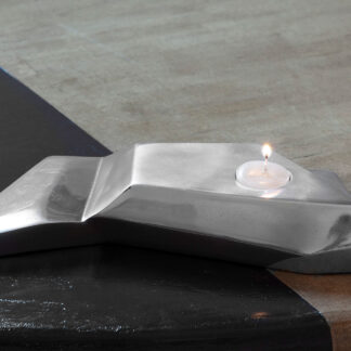 aluminum doble face tray, desk organizer, modern design, object holder, office furniture, cast aluminum, Italian craftsmanship, desk accessories, minimal design